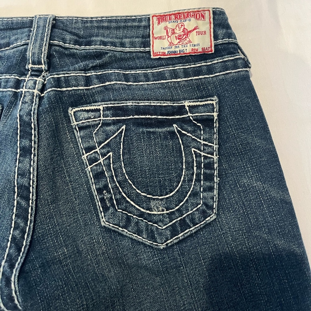 True Religion Johnny Big T Jeans Size 26 Low Rise